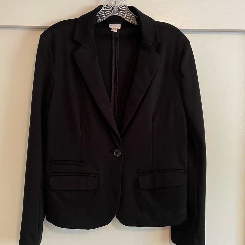 Women's Black Blazer